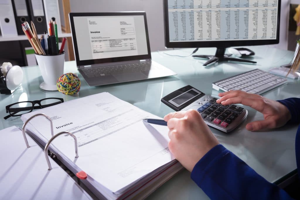 Pourquoi choisir le métier de comptable pour sa reconversion professionnelle ? 